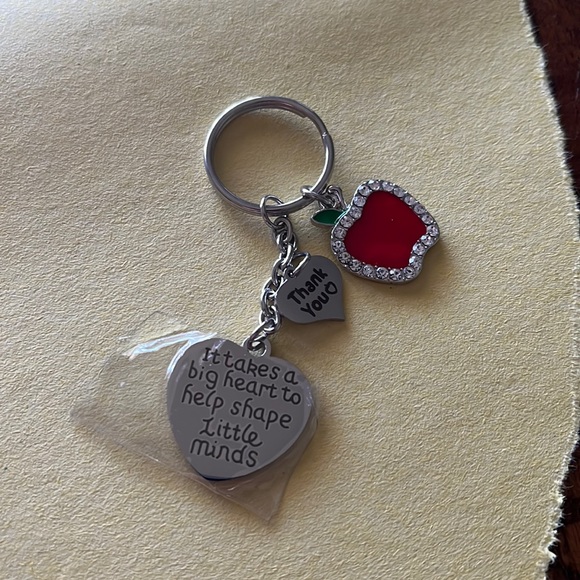 3/$10 NEW keychain teachers gift - Picture 2 of 5